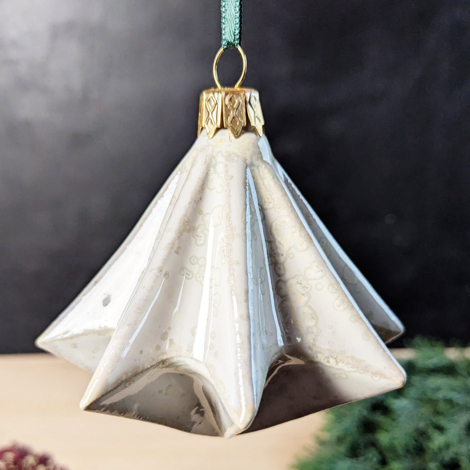 Ornament 'Crystal White'